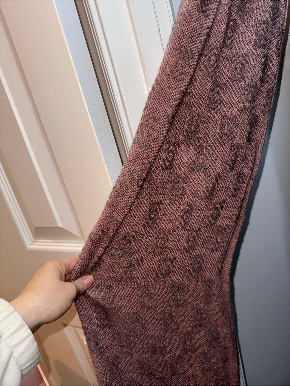 Women's Knit Scarf - Dusty Rose